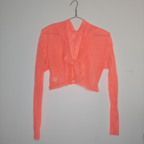 Pink Hole Over Top - Picture 2 of 2